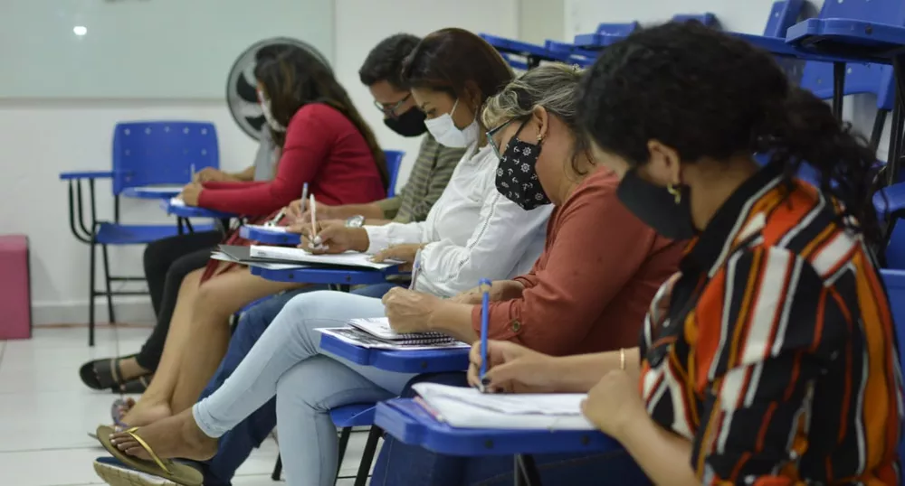 Observatório Econômico: Caixa lança linha de crédito de R$ 1 bilhão para mulheres MEIs